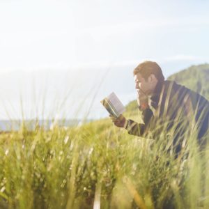 5 career boosting benefits of reading daily